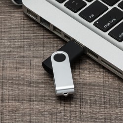 PEN DRIVE SM 4 GB GIRATÓRIO 